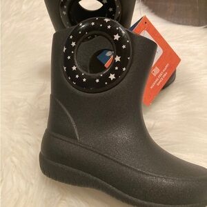 Okabashi  Kids Polkadot Boots size 7